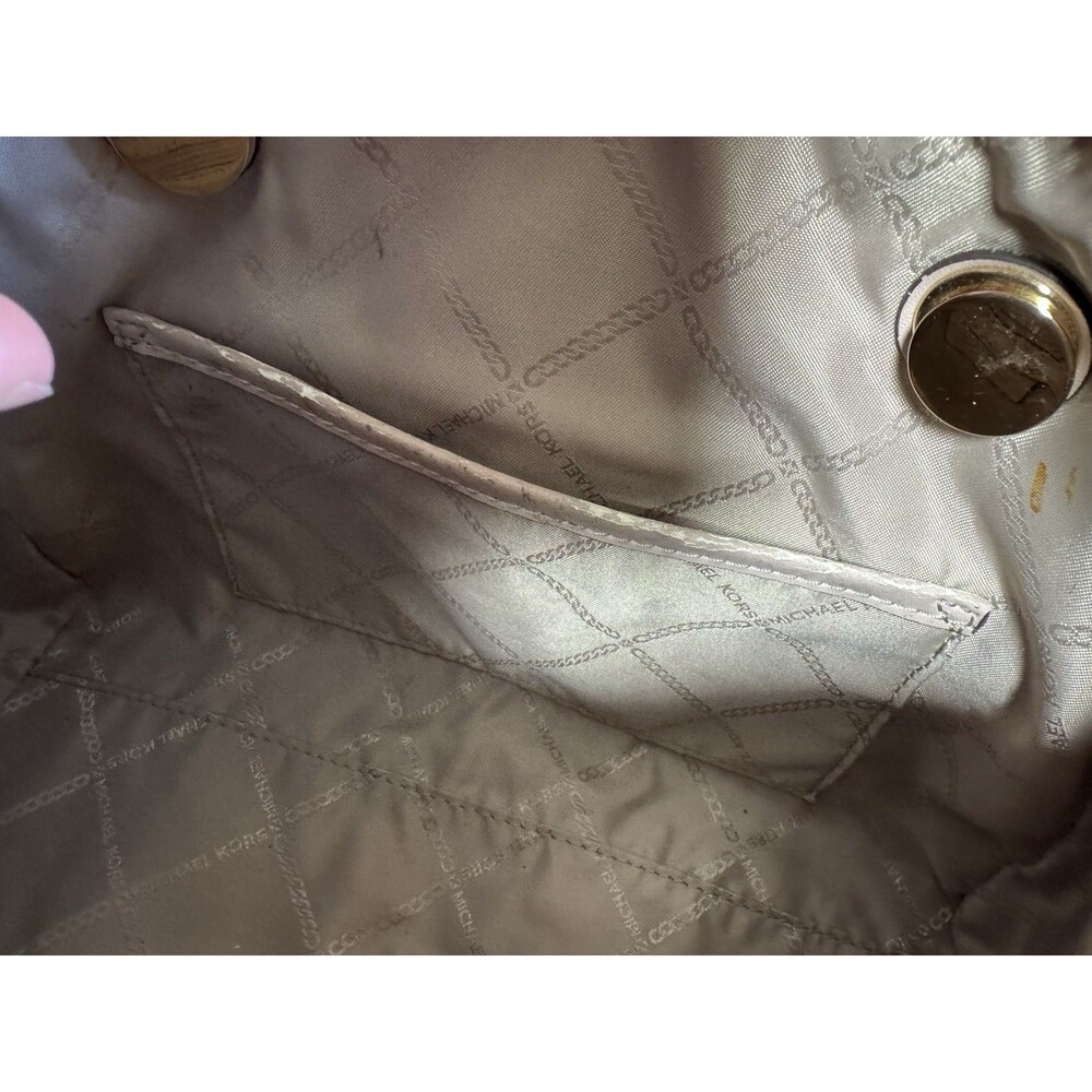 MICHAEL KORS BLAIRE VANILLA PINK LOGO GOLD CHAIN MED DUFFLE SATCHEL BAG *READ*** - Picture 11 of 13